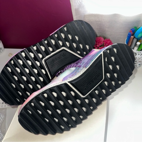 adidas gazelle silver green womens Adidas Human Race NMD Pharrell Holi Festival (Pink Glow)  CRUIZER